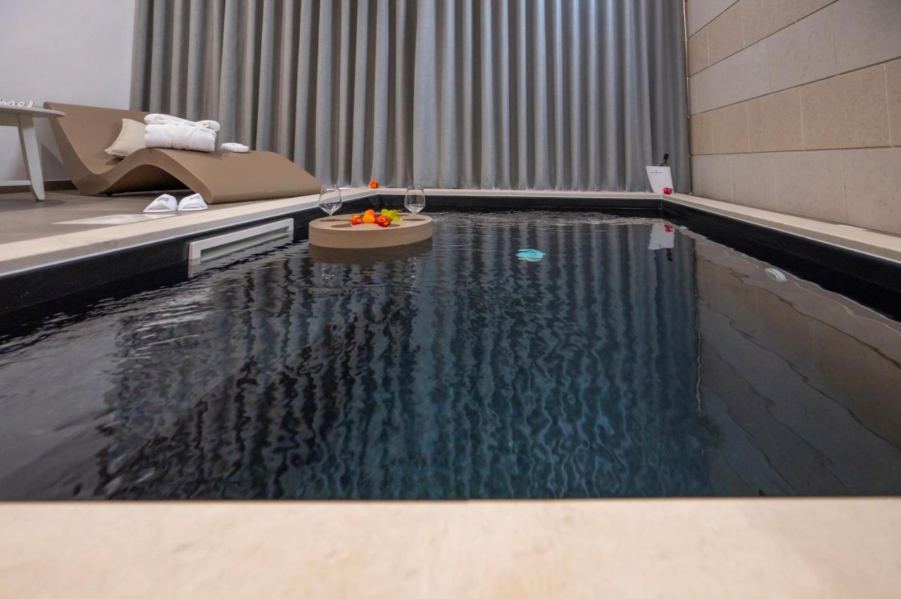 Villa Carmiano Luxury Bedrooms In Avola In The Province Of Syracuse With Spa And Swimming Pool And Wonderful Seaview Екстериор снимка