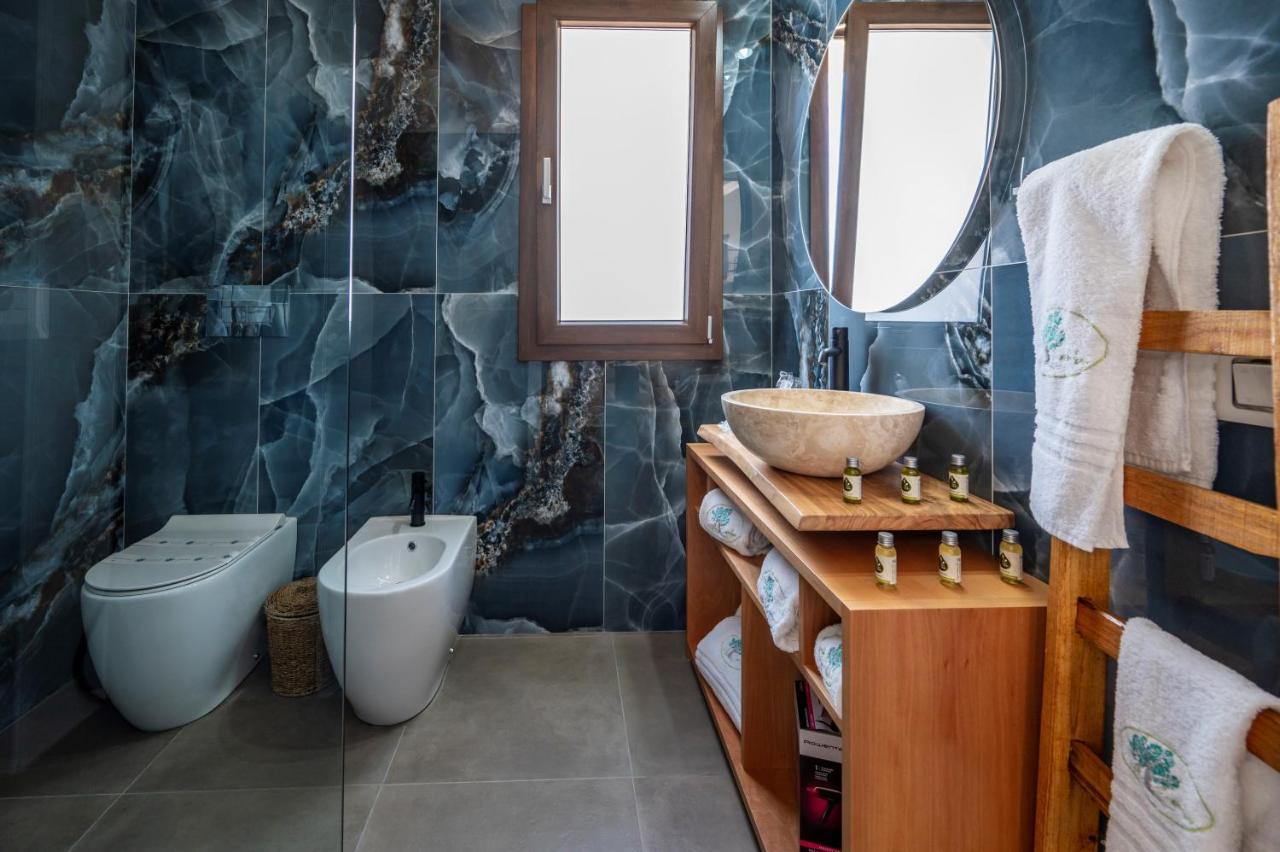 Villa Carmiano Luxury Bedrooms In Avola In The Province Of Syracuse With Spa And Swimming Pool And Wonderful Seaview Екстериор снимка