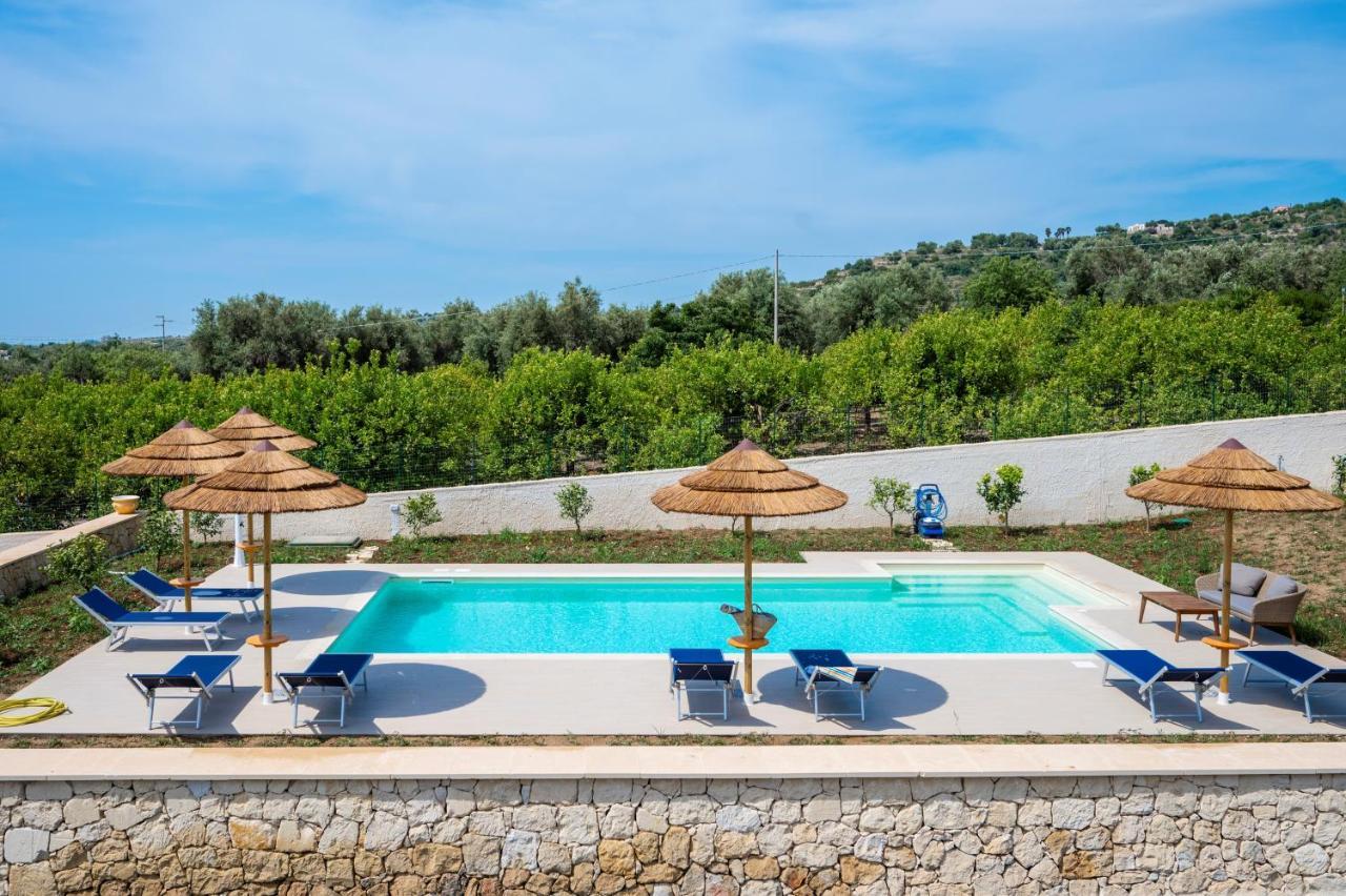 Villa Carmiano Luxury Bedrooms In Avola In The Province Of Syracuse With Spa And Swimming Pool And Wonderful Seaview Екстериор снимка