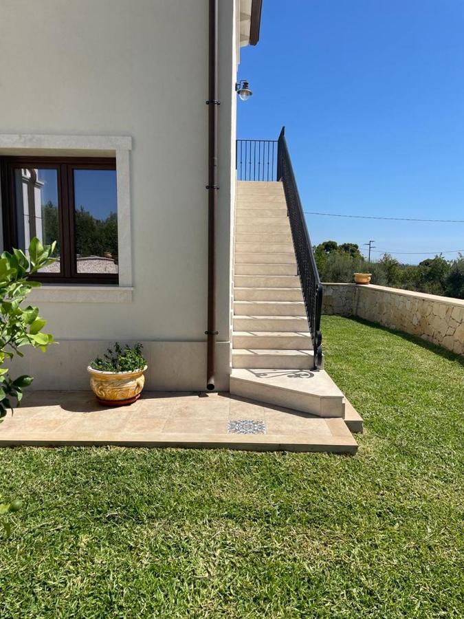 Villa Carmiano Luxury Bedrooms In Avola In The Province Of Syracuse With Spa And Swimming Pool And Wonderful Seaview Екстериор снимка